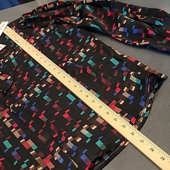NWT Investments Black with Colorful Print  Bow Blouse Long Sleeve Button Down - Picture 6 of 12
